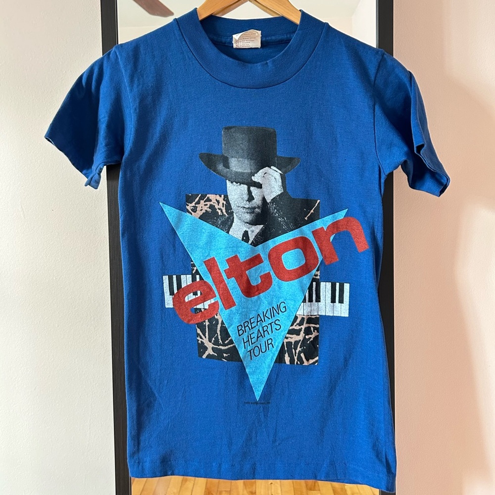 Vintage 1984 Elton John Breaking Hearts band tour concert tee shirt Winterland
